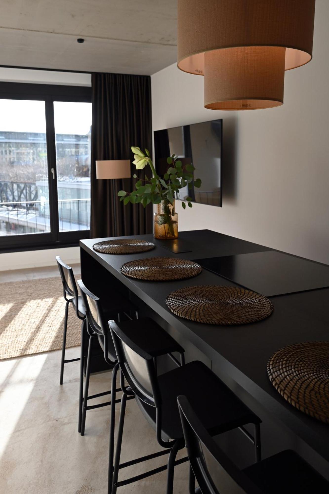 Eiwelhome - Stilvoll, Urban-Ruhig Schlafen, Bahnhofsnah, Balkon Erfurt Esterno foto