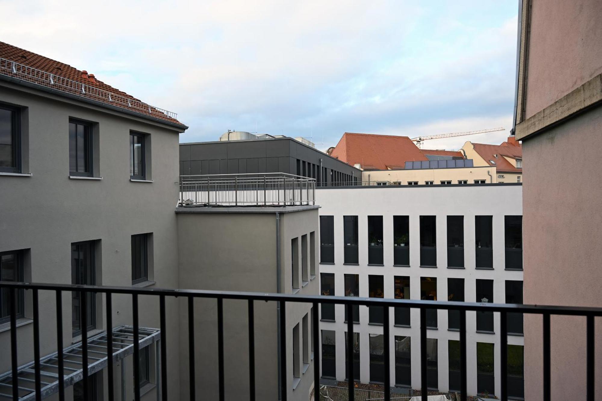 Eiwelhome - Stilvoll, Urban-Ruhig Schlafen, Bahnhofsnah, Balkon Erfurt Esterno foto